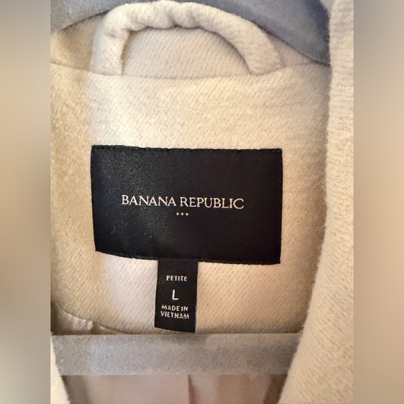 Banana Republic Factory Classic Coat Oyster Pearl/Cream Petite Large NWOT - Picture 8 of 8